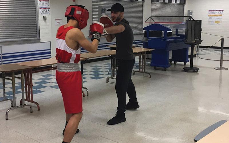 Cómo elegir el entrenador adecuado para progresar en el boxeo