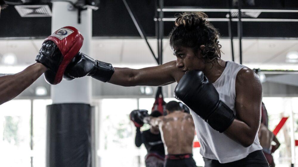 Cómo mejorar tu precisión en el boxeo y acertar más golpes